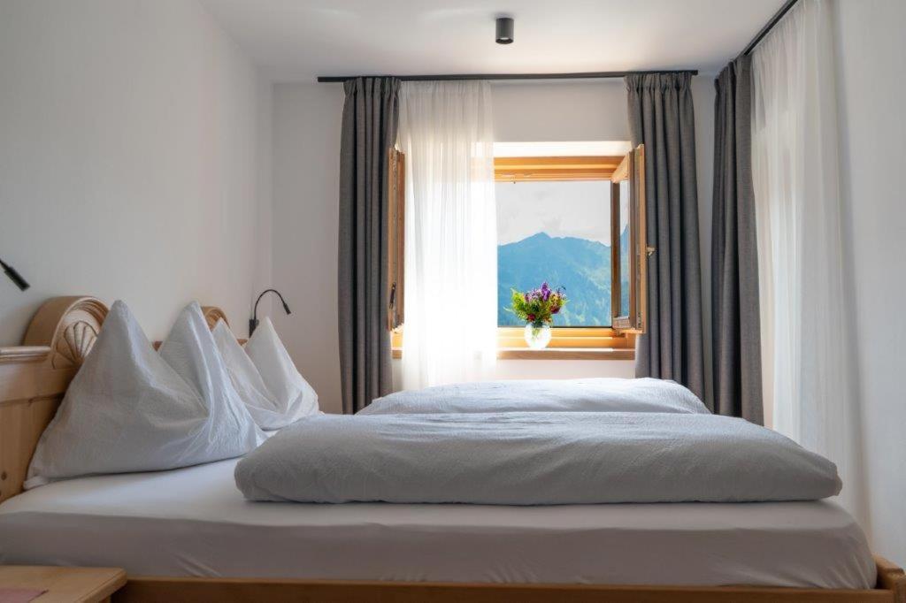 Gasthof Hochfirst Bed & Breakfast Corvara in Passiria Luaran gambar